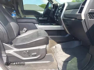 2018 Ford F-250 XL with VIN 1FT7W2BT2JEC86051, listed as a IAAI auction lot 42326692 with 125,515 mi miles and . Bid and sale history available at DreamBid. Image 5.