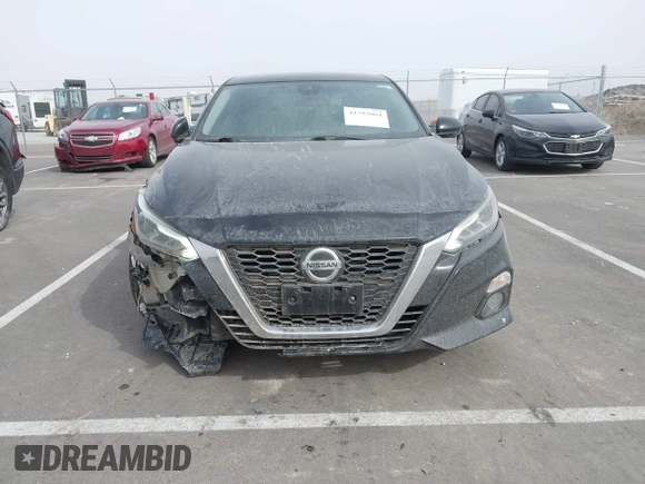 2019 Nissan Altima 2.5 SL with VIN 1N4BL4EV6KC165666, listed as a IAAI auction lot 41793064 with 171,927 mi miles. Bid and sale history available at carsss.com. Image 12.