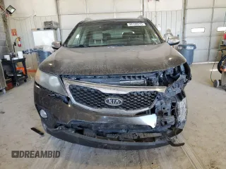 2011 Kia Sorento EX with VIN 5XYKU4A2XBG131972, listed as a Copart auction lot 48138315 with 258,248 mi miles and Salvage Title. Bid and sale history available at carsss.com. Image 5.