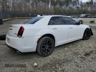 2019 Chrysler 300 S with VIN 2C3CCABG8KH609442, listed as a Copart auction lot 51114035 with 97,468 mi miles and Salvage Title. Bid and sale history available at DreamBid. Image 3.
