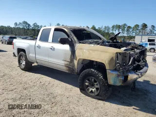2018 Chevrolet Silverado 1500 LT with VIN 1GCRCREC8JZ180296, listed as a Copart auction lot 43631655 with Not Provided miles and Salvage Title. Bid and sale history available at DreamBid. Image 4.