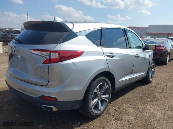 2022 Acura RDX w/Advance Package with VIN 5J8TC2H72NL002017, listed as a IAAI auction lot 41531987 with 34,197 mi miles. Bid and sale history available at carsss.com. Image 4.