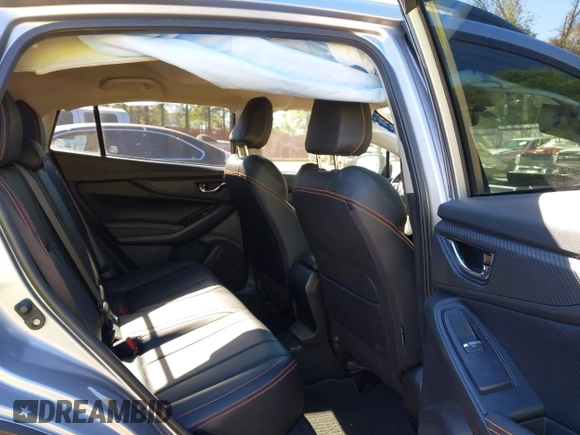 2018 Subaru Crosstrek Limited with VIN JF2GTAMC7J8345532, listed as a IAAI auction lot 40906700 with 43,719 mi miles and . Bid and sale history available at DreamBid. Image 8.