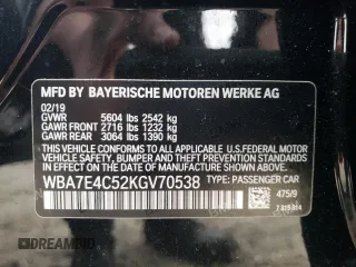 2019 BMW 7 Series 740i xDrive with VIN WBA7E4C52KGV70538, listed as a Copart auction lot 39724903 with 37,137 mi miles. Bid and sale history available at carsss.com. Image 12.