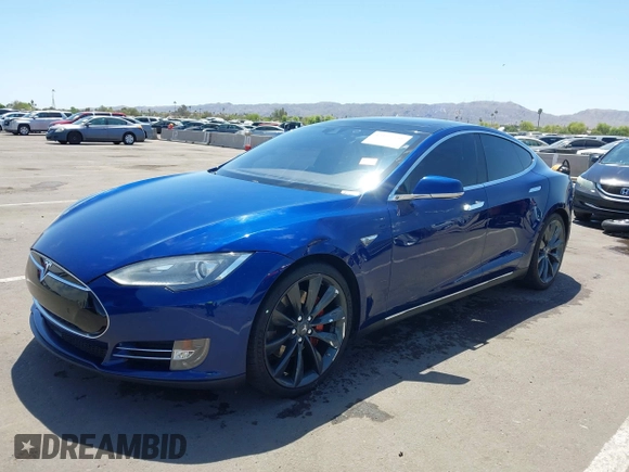 2016 Tesla Model S 70 kWh Battery with VIN 5YJSA1E10GF126433, listed as a IAAI auction lot 42169558 with 120,182 mi miles and . Bid and sale history available at carsss.com. Image 2.