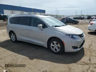 2017 Chrysler Pacifica Touring L Plus with VIN 2C4RC1EG9HR757538, listed as a Copart auction lot 55023885 with 155,608 mi miles and Clean Title. Bid and sale history available at DreamBid. Image 4.