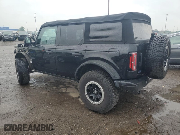 2022 Ford Bronco with VIN 1FMEE5DH5NLA84662, listed as a Copart auction lot 59847245 with 10,768 mi miles and Salvage title. Bid and sale history available at DreamBid. Image 2.