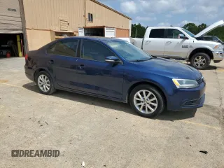 2011 Volkswagen Jetta SE with VIN 3VWDX7AJ8BM022225, listed as a Copart auction lot 60039795 with 101,887 mi miles and Clean title. Bid and sale history available at DreamBid. Image 4.