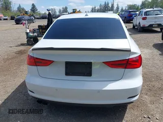 2015 Audi A3 Premium z VIN WAUACGFF5F1060291, wystawiony jako IAAI lot #42149042 z przebiegiem 74 309 mil mil oraz . Historia ofert i sprzedaży dostępna na DreamBid. Obrazek 16.
