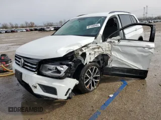 2021 Volkswagen Tiguan S z VIN 3VV0B7AX3MM013859, wystawiony jako Copart lot #51745945 z przebiegiem 100 240 mil mil oraz Szkoda całkowita • Salvage title. Historia ofert i sprzedaży dostępna na DreamBid. Obrazek 1.