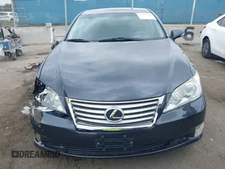 2010 Lexus ES with VIN JTHBK1EGXA2405379, listed as a IAAI auction lot 42062348 with 73,526 mi miles. Bid and sale history available at carsss.com. Image 12.