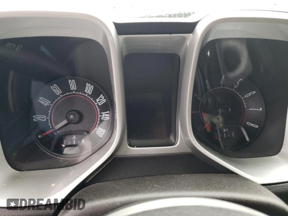 2010 Chevrolet Camaro LS z VIN 2G1FE1EV6A9218658, wystawiony jako Copart lot #43665065 z przebiegiem Nie podano mil oraz Szkoda całkowita • Salvage title. Historia ofert i sprzedaży dostępna na DreamBid. Obrazek 9.
