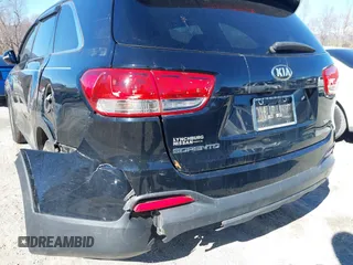 2017 Kia Sorento LX z VIN 5XYPGDA31HG278535, wystawiony jako IAAI lot #41578980 z przebiegiem 124 957 mil mil oraz . Historia ofert i sprzedaży dostępna na DreamBid. Obrazek 20.