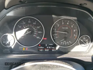 2017 BMW 3 Series 340i xDrive with VIN WBA8B7C59HK806459, listed as a Copart auction lot 82413934 with 60,421 mi miles and Salvage Title. Bid and sale history available at carsss.com. Image 9.