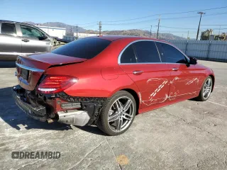 2019 Mercedes-Benz E-Class E 300 with VIN WDDZF4JBXKA640894, listed as a Copart auction lot 67495542 with 45,770 mi miles. Bid and sale history available at carsss.com. Image 3.