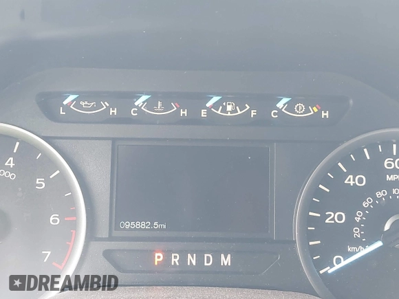 2018 Ford F-150 XL z VIN 1FTEW1CP1JKF15209, wystawiony jako IAAI lot #42048362 z przebiegiem 95 882 mil mil oraz . Historia ofert i sprzedaży dostępna na DreamBid. Obrazek 7.