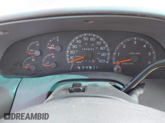 1997 Ford F-150 XL with VIN 1FTDX18W6VKD46643, listed as a IAAI auction lot 42111129 with 107,025 mi miles. Bid and sale history available at carsss.com. Image 7.