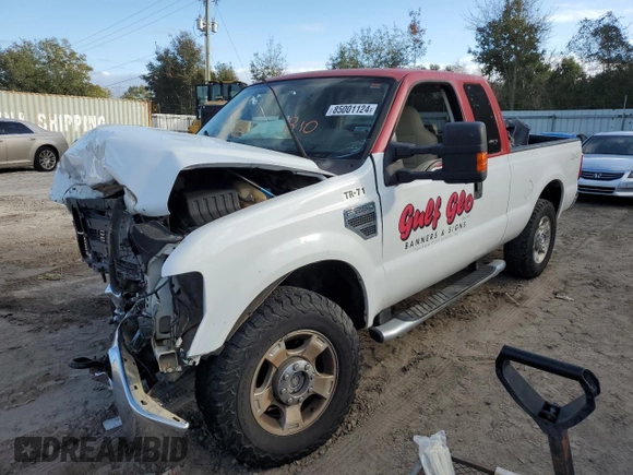 2010 Ford F-250 XL z VIN 1FTSX2BY5AEA13768, wystawiony jako Copart lot #85001124 z przebiegiem Nie podano mil oraz Szkoda całkowita • Salvage title. Historia ofert i sprzedaży dostępna na DreamBid. Obrazek 1.