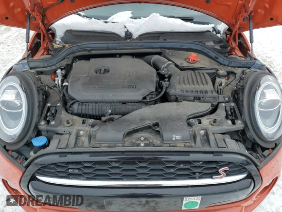 2021 MINI Hardtop 4 Door Cooper S with VIN WMWXU9C04M2N52840, listed as a Copart auction lot 89365525 with 27,921 mi miles and Salvage title. Bid and sale history available at DreamBid. Image 11.