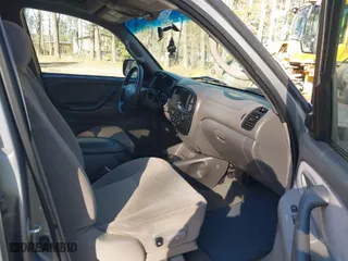 2003 Toyota Sequoia SR5 with VIN 5TDZT34A13S165513, listed as a IAAI auction lot 41820782 with 179,444 mi miles. Bid and sale history available at carsss.com. Image 5.