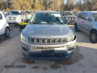 2018 Jeep Compass Sport with VIN 3C4NJCAB0JT124875, listed as a IAAI auction lot 41809953 with 136,018 mi miles. Bid and sale history available at carsss.com. Image 12.