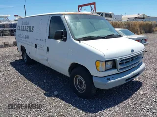 2000 Ford Econoline Cargo with VIN 1FTRE1428YHB75166, listed as a IAAI auction lot 42169852 with 297,756 mi miles. Bid and sale history available at carsss.com. Image 1.