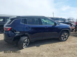 2018 Jeep Compass Limited with VIN 3C4NJDCB5JT259434, listed as a IAAI auction lot 41855772 with 57,333 mi miles. Bid and sale history available at carsss.com. Image 13.