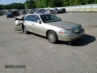 2007 Lincoln Town Car Signature Limited z VIN 1LNHM82V77Y617160, wystawiony jako Copart lot #52975225 z przebiegiem 275 067 mil mil oraz Szkoda całkowita • Salvage title. Historia ofert i sprzedaży dostępna na DreamBid. Obrazek 11.