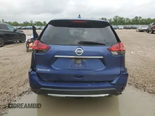 2017 Nissan Rogue S z VIN JN8AT2MTXHW135639, wystawiony jako Copart lot #55834815 z przebiegiem 145 571 mil mil oraz Szkoda całkowita • Salvage title. Historia ofert i sprzedaży dostępna na DreamBid. Obrazek 6.