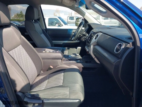 2015 Toyota Tundra 2WD Truck SR5 with VIN 5TFRY5F18FX181989, listed as a IAAI auction lot 41430580 with 132,497 mi miles. Bid and sale history available at carsss.com. Image 5.