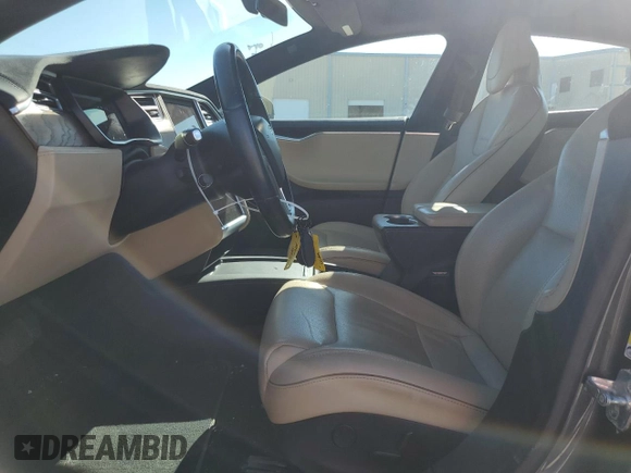2017 Tesla Model S 60 with VIN 5YJSA1E14HF184188, listed as a Copart auction lot 55836495 with 94,623 mi miles and Salvage title. Bid and sale history available at DreamBid. Image 7.