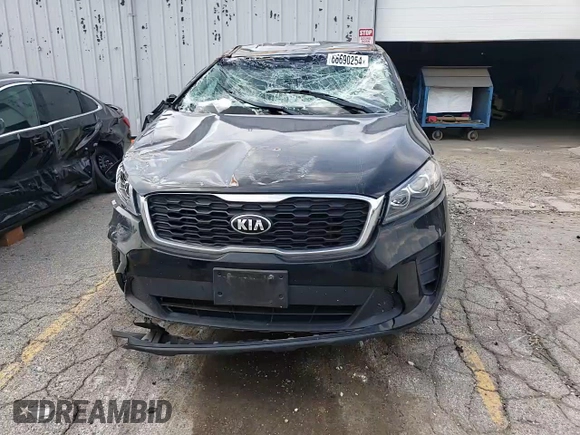 2019 Kia Sorento L with VIN 5XYPG4A36KG453319, listed as a Copart auction lot 66690254 with Not Provided miles and Salvage Title. Bid and sale history available at DreamBid. Image 12.