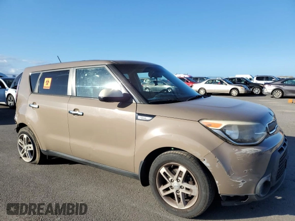 2015 Kia Soul with VIN KNDJN2A29F7152831, listed as a Copart auction lot 42054355 with 175,690 mi miles and Salvage Title. Bid and sale history available at carsss.com. Image 4.
