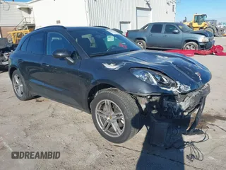 2017 Porsche Macan S z VIN WP1AB2A59HLB16018, wystawiony jako IAAI lot #41282259 z przebiegiem 48 884 mil mil oraz . Historia ofert i sprzedaży dostępna na DreamBid. Obrazek 1.