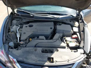 2016 Nissan Altima 2.5 S with VIN 1N4AL3AP0GN389704, listed as a IAAI auction lot 41980365 with 135,682 mi miles. Bid and sale history available at carsss.com. Image 10.