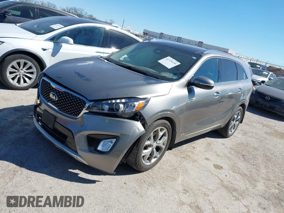 2016 Kia Sorento SX with VIN 5XYPKDA56GG073047, listed as a IAAI auction lot 41725130 with 89,754 mi miles. Bid and sale history available at carsss.com. Image 17.