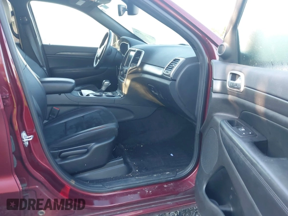 2018 Jeep Grand Cherokee Laredo with VIN 1C4RJFAG8JC285565, listed as a IAAI auction lot 41847198 with 96,814 mi miles and . Bid and sale history available at DreamBid. Image 5.