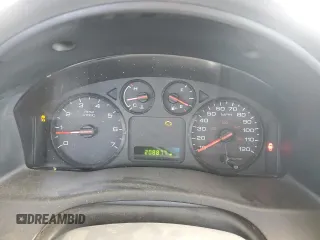 2005 Ford Freestyle SE z VIN 1FMZK04175GA45841, wystawiony jako Copart lot #58373075 z przebiegiem 208 877 mil mil oraz Szkoda całkowita • Salvage title. Historia ofert i sprzedaży dostępna na DreamBid. Obrazek 9.