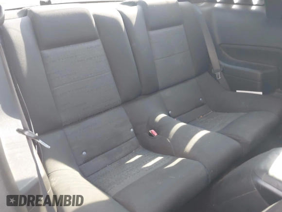 2007 Ford Mustang Deluxe with VIN 1ZVFT80N275312486, listed as a IAAI auction lot 42441764 with 172,095 mi miles and . Bid and sale history available at DreamBid. Image 8.