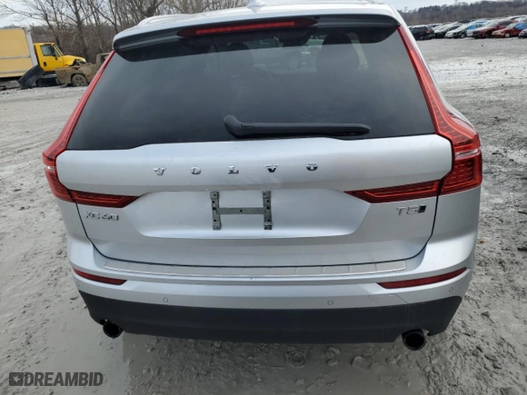 2018 Volvo XC60 Momentum with VIN LYV102RK4JB097096, listed as a Copart auction lot 45514315 with 37,095 mi miles and Salvage Title. Bid and sale history available at carsss.com. Image 6.