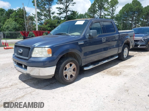 2004 Ford F-150 XLT z VIN 1FTRW12W34KD28410, wystawiony jako IAAI lot #42385449 z przebiegiem 169 152 mil mil oraz . Historia ofert i sprzedaży dostępna na DreamBid. Obrazek 2.