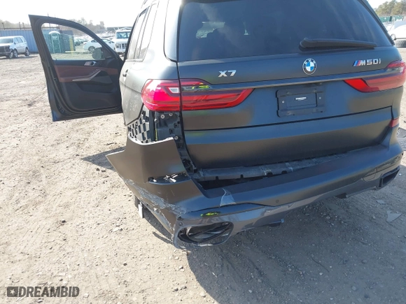 2022 BMW X7 M50i with VIN 5UXCX6C03N9M51772, listed as a IAAI auction lot 41780026 with 26,001 mi miles. Bid and sale history available at carsss.com. Image 6.