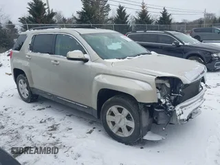 2013 GMC Terrain SLT with VIN 2GKFLUE38D6282076, listed as a IAAI auction lot 41563809 with 104,952 mi miles and . Bid and sale history available at carsss.com. Image 1.