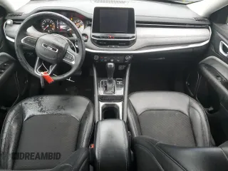 2022 Jeep Compass Latitude with VIN 3C4NJCBB7NT119404, listed as a Copart auction lot 64697404 with 48,743 mi miles and Salvage Title. Bid and sale history available at DreamBid. Image 8.