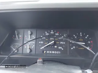1992 Ford Ranger XLT z VIN 1FTCR10X8NUC56232, wystawiony jako IAAI lot #42307915 z przebiegiem 76 475 mil mil oraz . Historia ofert i sprzedaży dostępna na DreamBid. Obrazek 7.