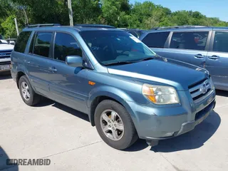 2006 Honda Pilot EX-L with VIN 5FNYF28586B037336, listed as a IAAI auction lot 42084508 with 231,544 mi miles. Bid and sale history available at carsss.com. Image 1.