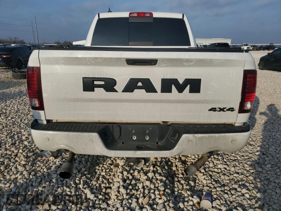 2018 Ram 1500 Night with VIN 1C6RR7MT1JS274220, listed as a Copart auction lot 48880025 with 178,655 mi miles and Salvage Title. Bid and sale history available at carsss.com. Image 6.