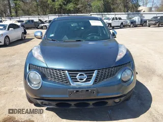 2014 Nissan Juke S with VIN JN8AF5MV9ET483956, listed as a IAAI auction lot 41803318 with 118,221 mi miles. Bid and sale history available at carsss.com. Image 6.