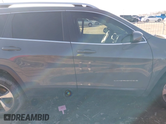 2020 Jeep Cherokee Limited with VIN 1C4PJLDB3LD606091, listed as a IAAI auction lot 41473098 with 49,819 mi miles. Bid and sale history available at carsss.com. Image 13.
