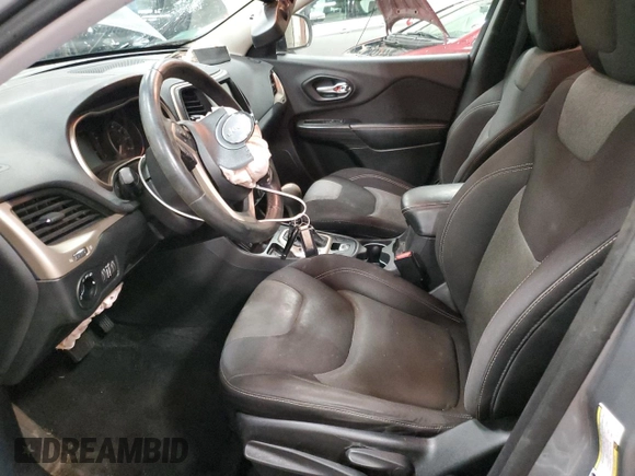 2014 Jeep Cherokee Latitude with VIN 1C4PJLCB0EW102445, listed as a Copart auction lot 45412755 with 114,231 mi miles and Clean Title. Bid and sale history available at DreamBid. Image 7.